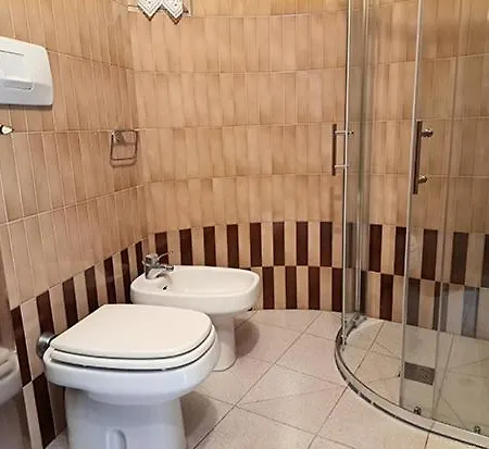 M3 Vicino Ospedale Sacro Cuore - Don Calabria E Centro * Negrar